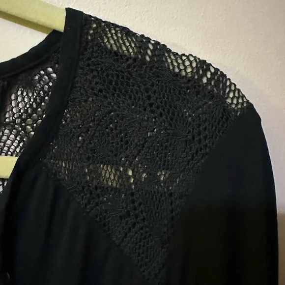 Harley Davidson three-quarter sleeve lace inset blouse - Picture 8 of 9